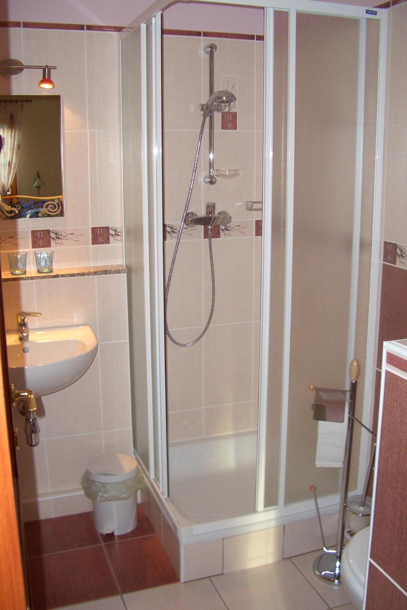 Bundi Vendeghaz Hotel Kehidakustany Ngoại thất bức ảnh